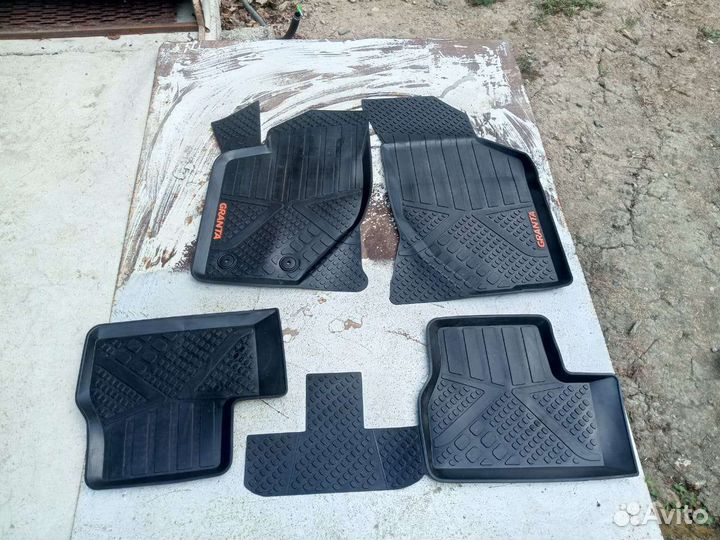 Автомобильные коврики
