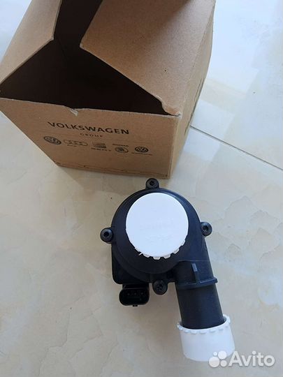 Насос 06h121601n водяной электрический ож