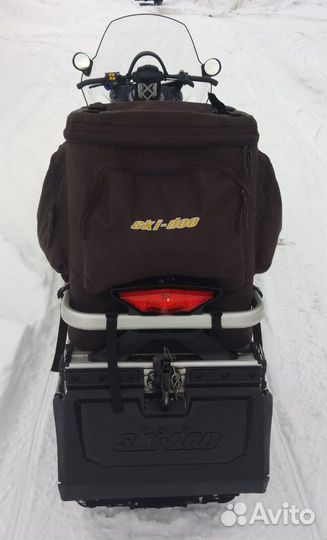 Снегоход скандик 550