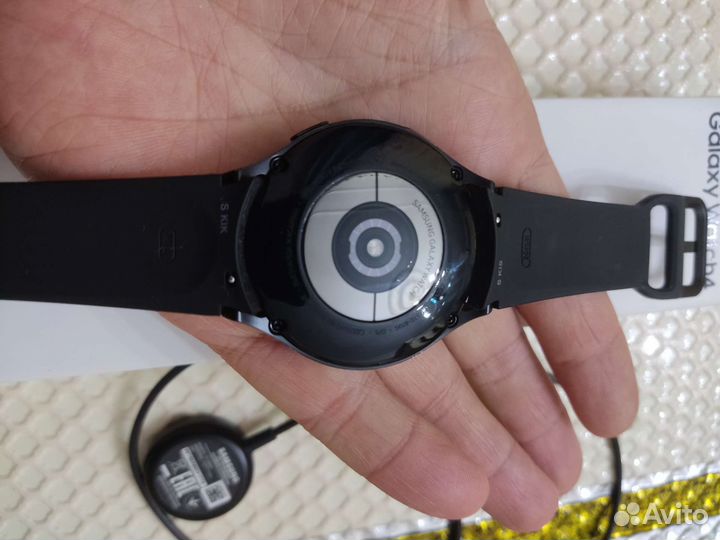 Смарт часы samsung galaxy watch 4