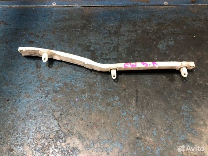 Крепление бампера заднее левое Mitsubishi