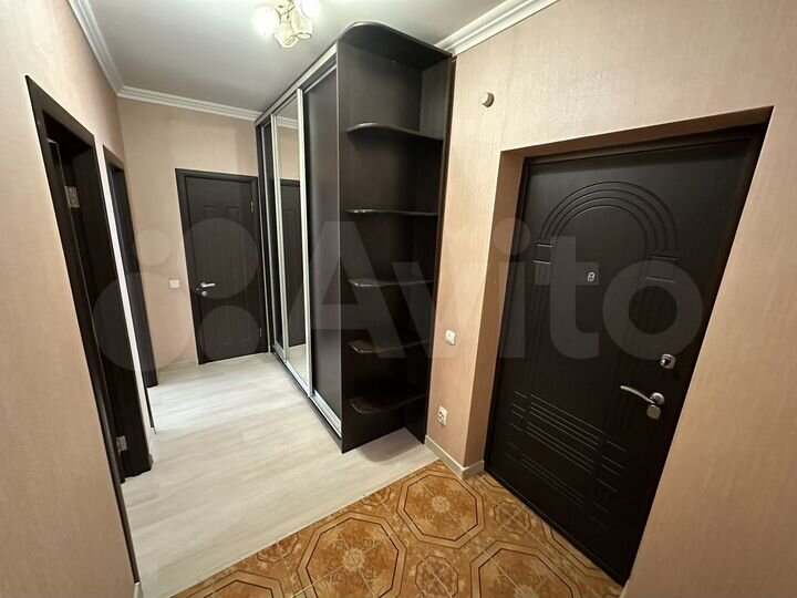 1-к. квартира, 42 м², 3/10 эт.