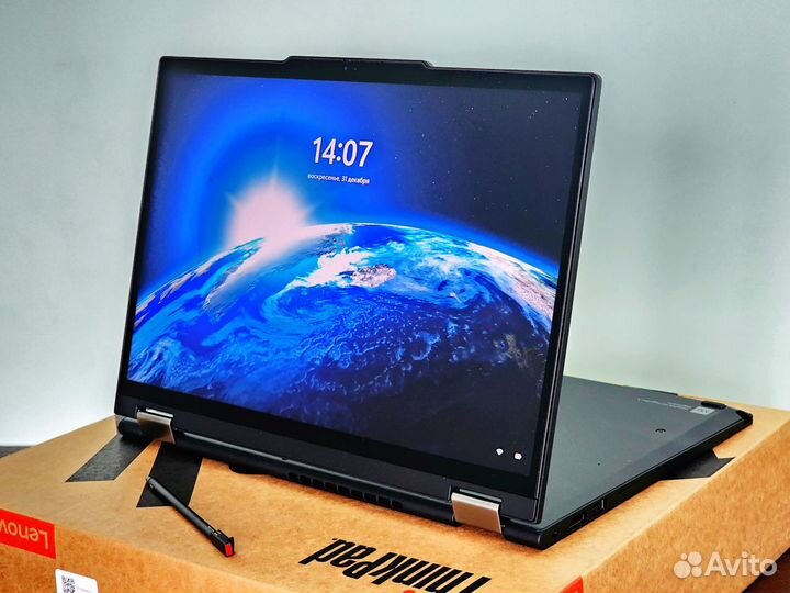 Как новый 2023 Трансформер ThinkPad X13 Yoga G4
