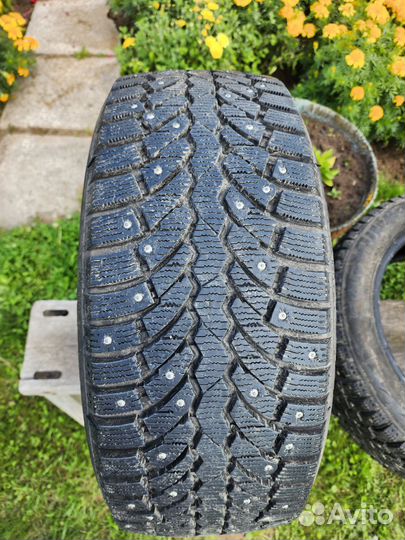 Pirelli Formula Ice 225/50 R17 98T