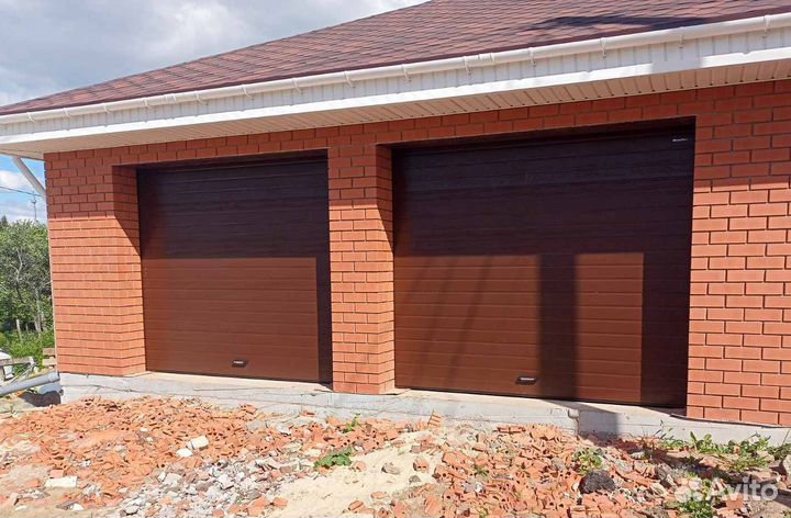 Гаражные секционные ворота