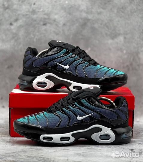 Кроссовки мужские nike air max tn plus