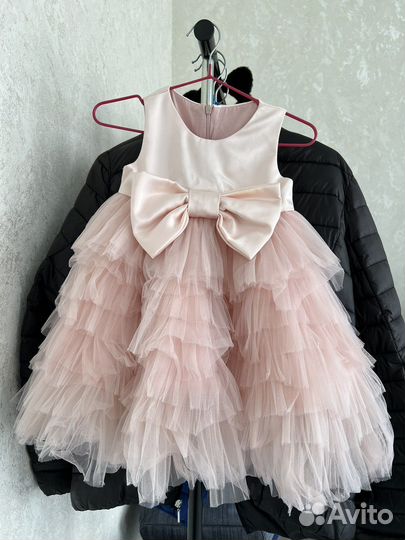 Платье нарядное