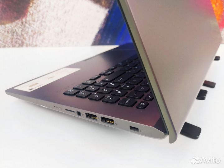Универсальный ноутбук Asus на i5 240Gb SSD