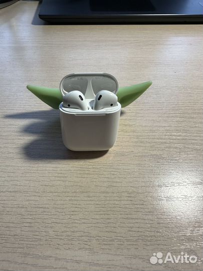 Беспроводные наушники apple airpods 1
