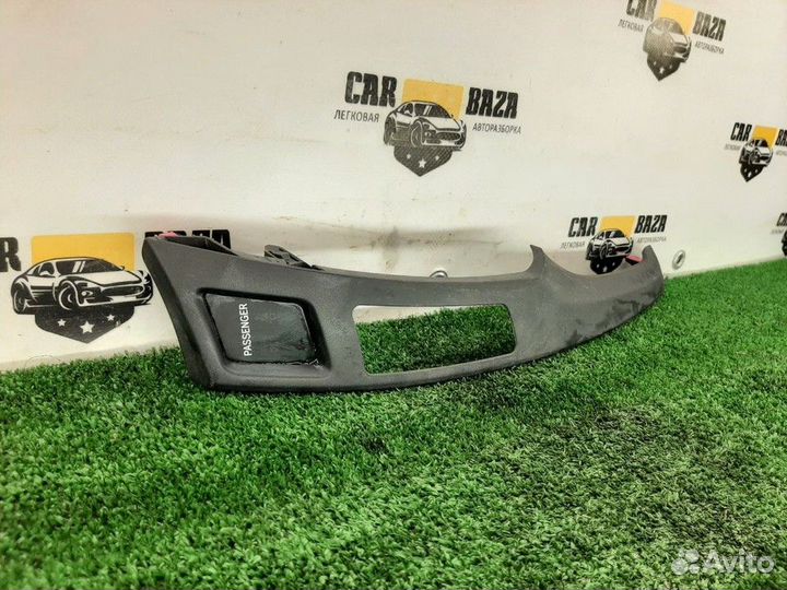 Накладка торпеды R Toyota Vitz, Toyota Yaris