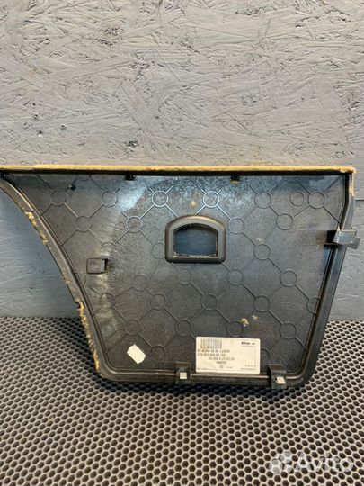 Обшивка багажника задняя правая Porshe Panamera