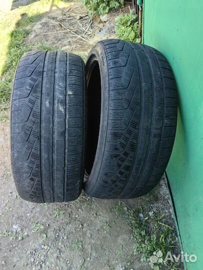 Pirelli Winter Sottozero II 255/40 R20