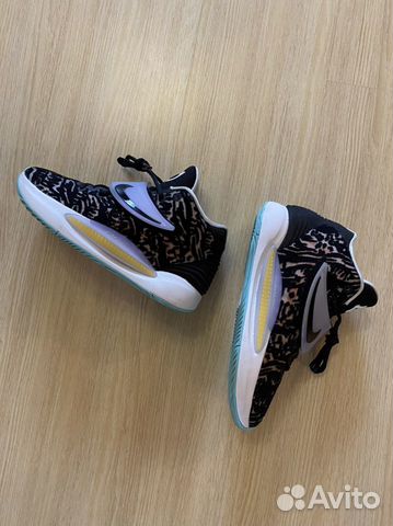 Баскетбольные кроссовки Nike KD 14