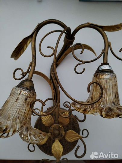 Светильники настенные 2 штуки