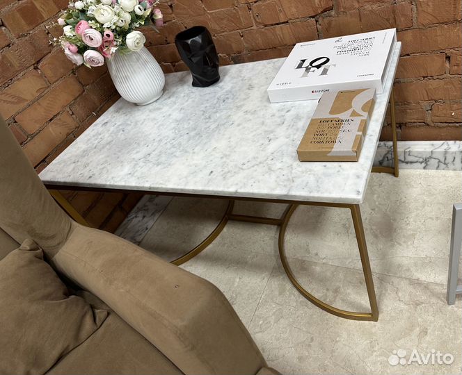 Столик Журнальный мрамор лофт