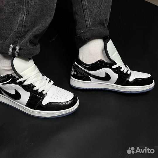 Кроссовки Nike air jordan 1