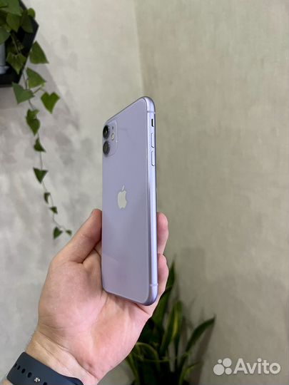 iPhone 11, 64 ГБ