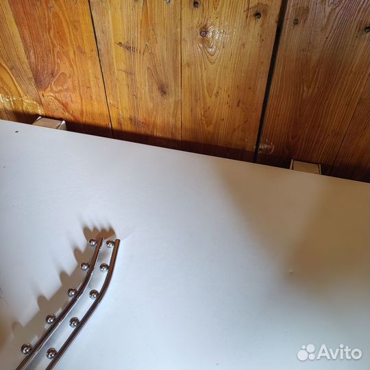 Держатель для вешалок