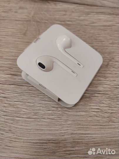 Наушники apple earpods lightning новые