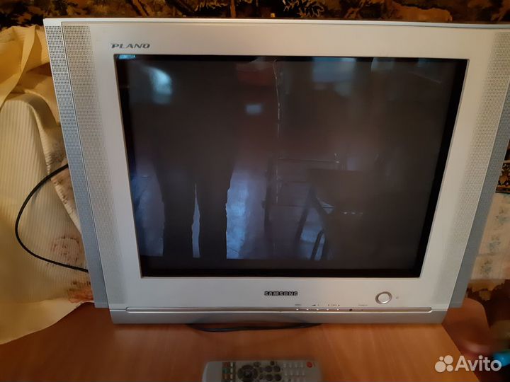 Продам телевизор