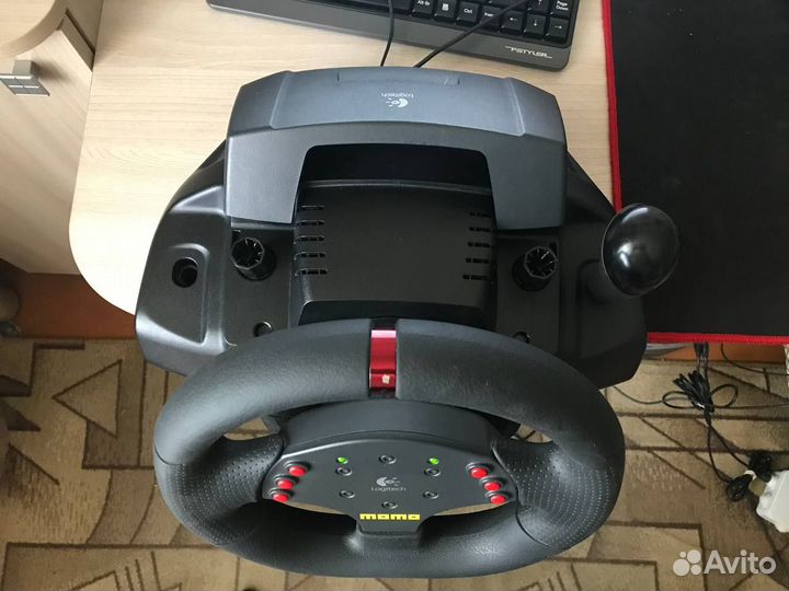 Руль Logitech momo 900 + комплект