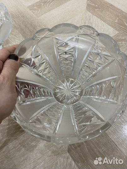 Хрустальная конфетницы