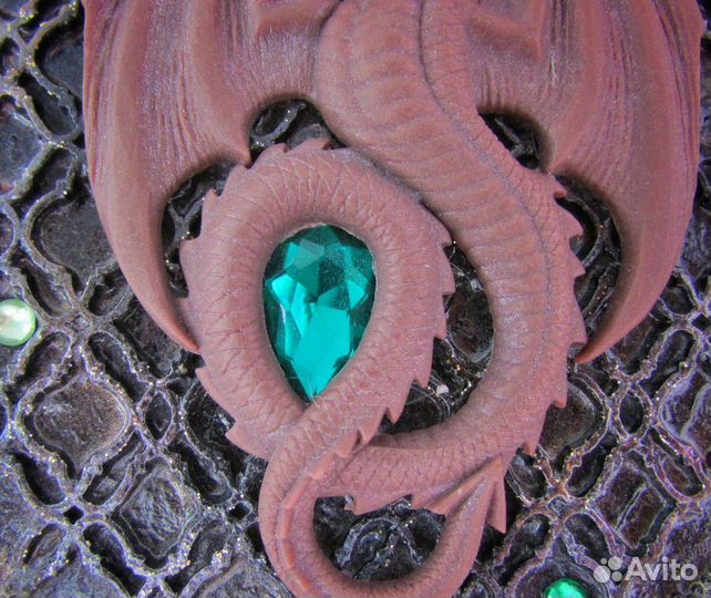 Шкатулка для украшений Дракон