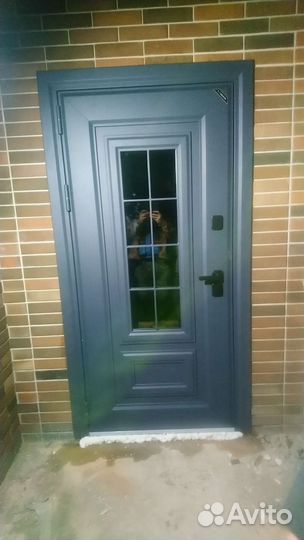 Установка входных металлических дверей