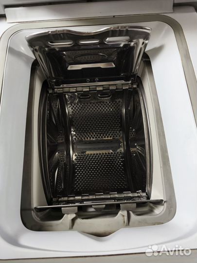 Стиральная машина с вертикальной загрузкой