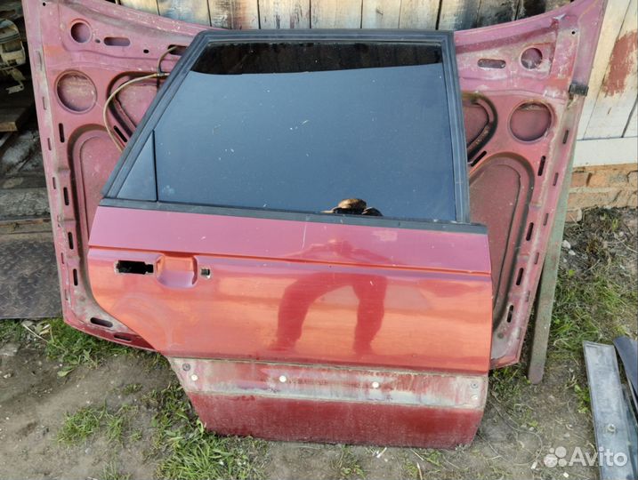 Продам двери и капот от пассата б3 седан