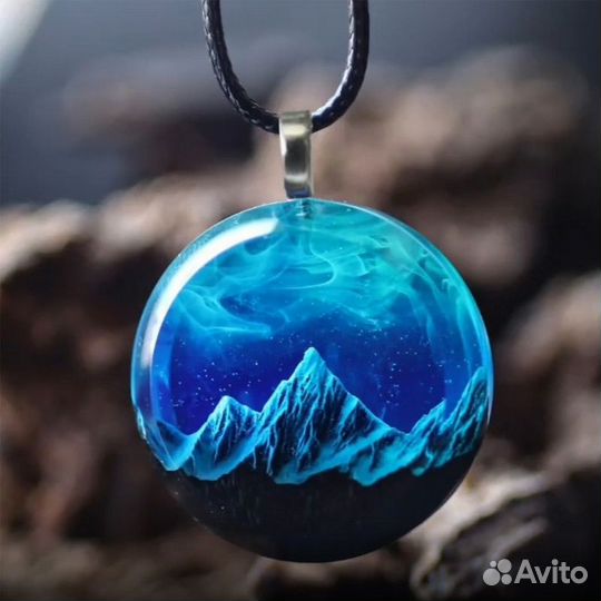 Кулон ручной работы