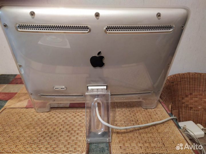 Монитор Apple Cinema display. Модель А1038