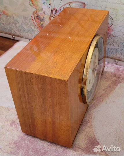 Настольные часы с боем 