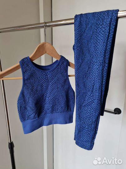 Комплект для занятий спортом