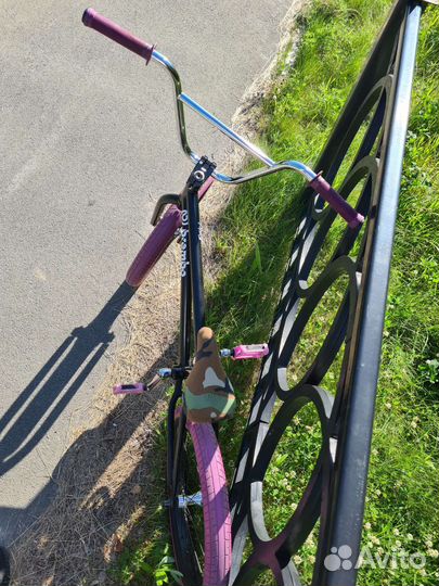 Трюковой велосипед BMX