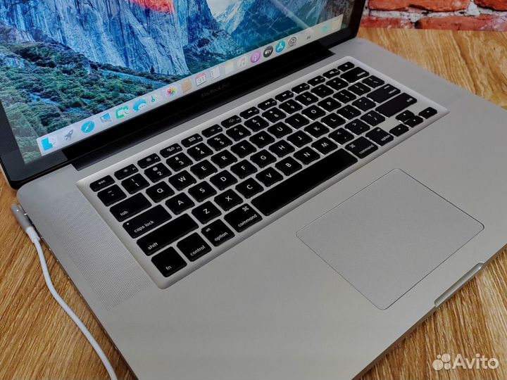 Игровой MacBook Apple 2 видеокарты Новый Акб i7