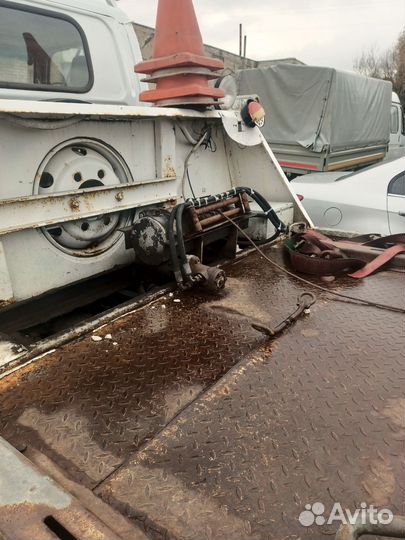 Isuzu NQR75, 2008