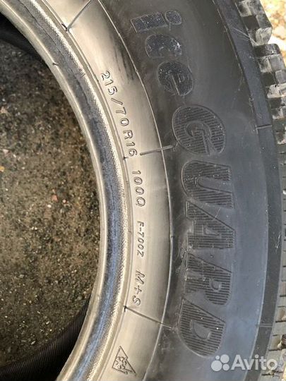 Yokohama Ice Guard F700Z 215/70 R16 100Q