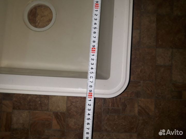 Мойка из искусственного камня бу 500*500мм