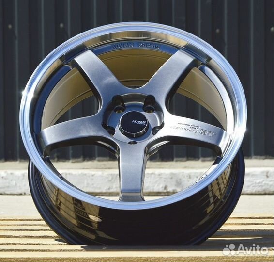 Диски R18 Advan GT style 8J ET35 5*114.3 Hyper