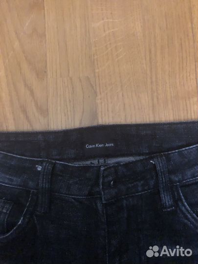 Джинсы Calvin Klein