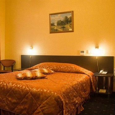 Angel Hotel (Ангел)