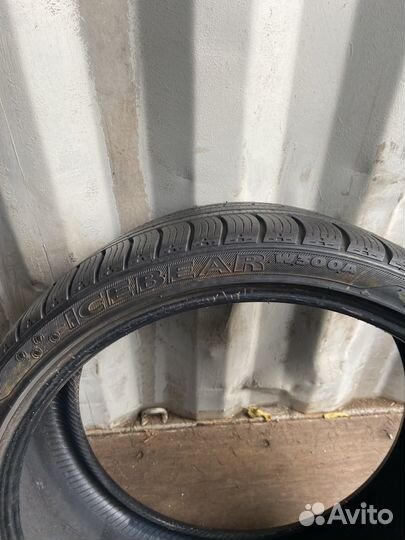 Hankook IceBear W300A 295/30 R22 103W