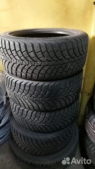 Kumho WinterCraft ice Wi31+ 245/45 R17