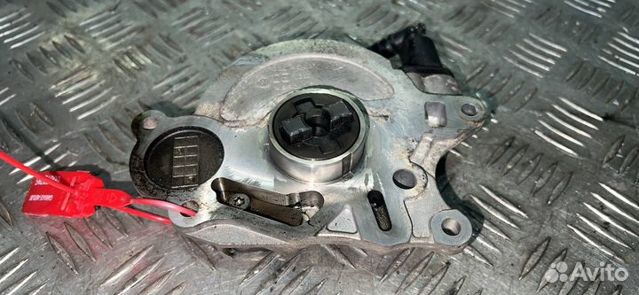 Вакуумный насос Skoda Superb 2 2010