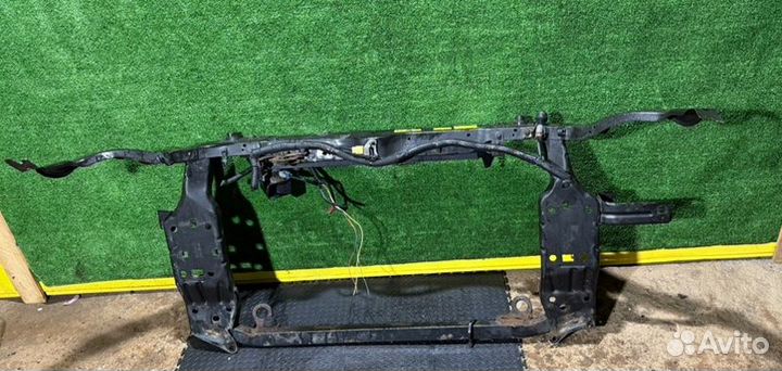 Передняя панель крепления облицовки (телевизор)