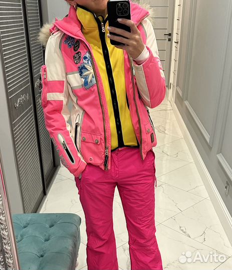 Горнолыжный костюм женский