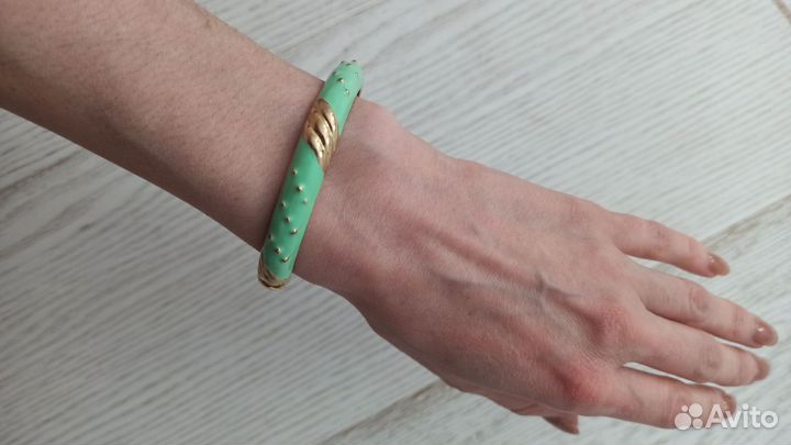 Металлический браслет