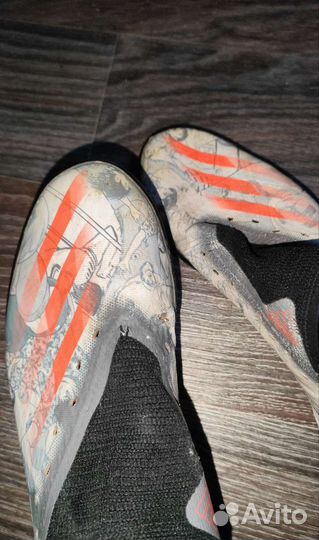 Футбольные шиповки adidas