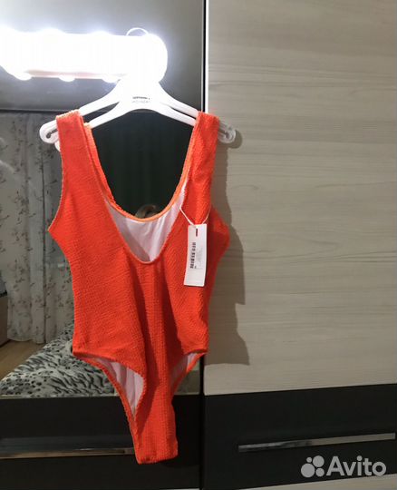 Купальник женский новый 44